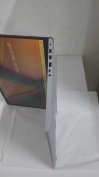 ASUS VIVOBOOK 15 X1504VA-NJ1424 I5-1355U 8(OUTLET)